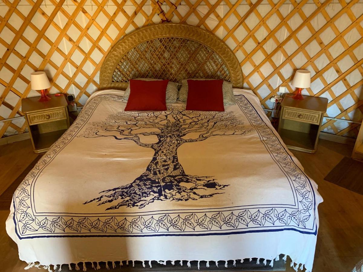 La Yurta De Gaia Villa San Lorenzo de El Escorial Eksteriør billede