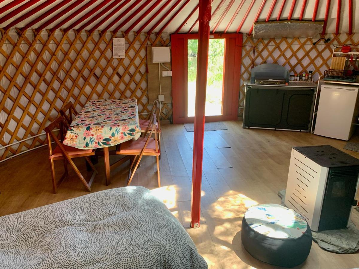 La Yurta De Gaia Villa San Lorenzo de El Escorial Eksteriør billede